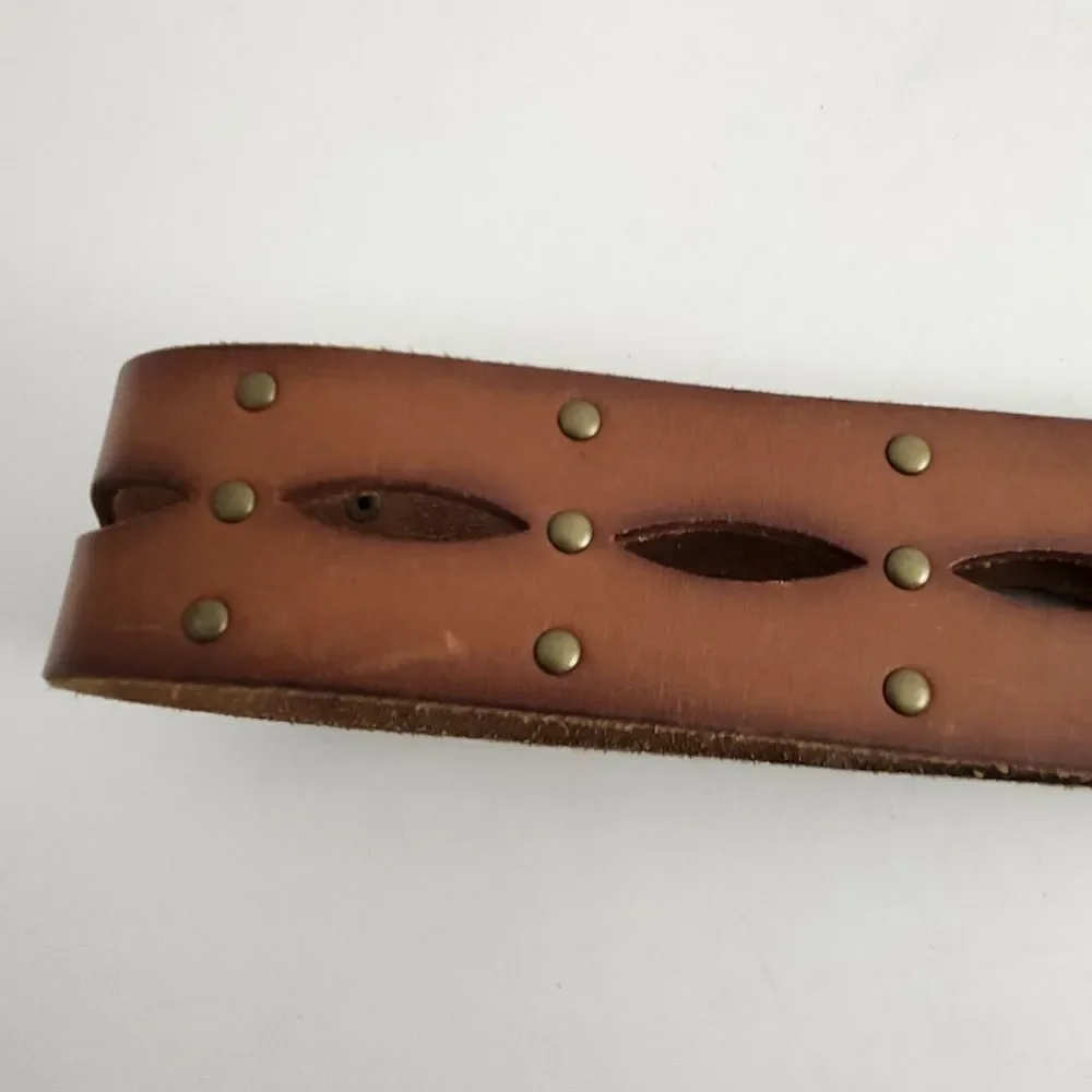 American Eagle Outfitters leather belt